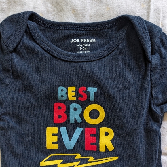 Baby boy onesie - Picture 2 of 2